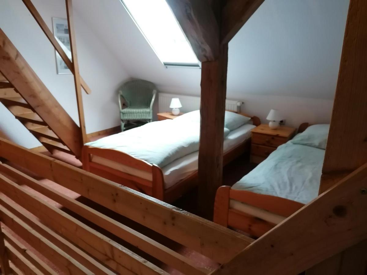 Boddenhus Auf Ruegen - Ferienwohnungen Und Pension Rappin Экстерьер фото