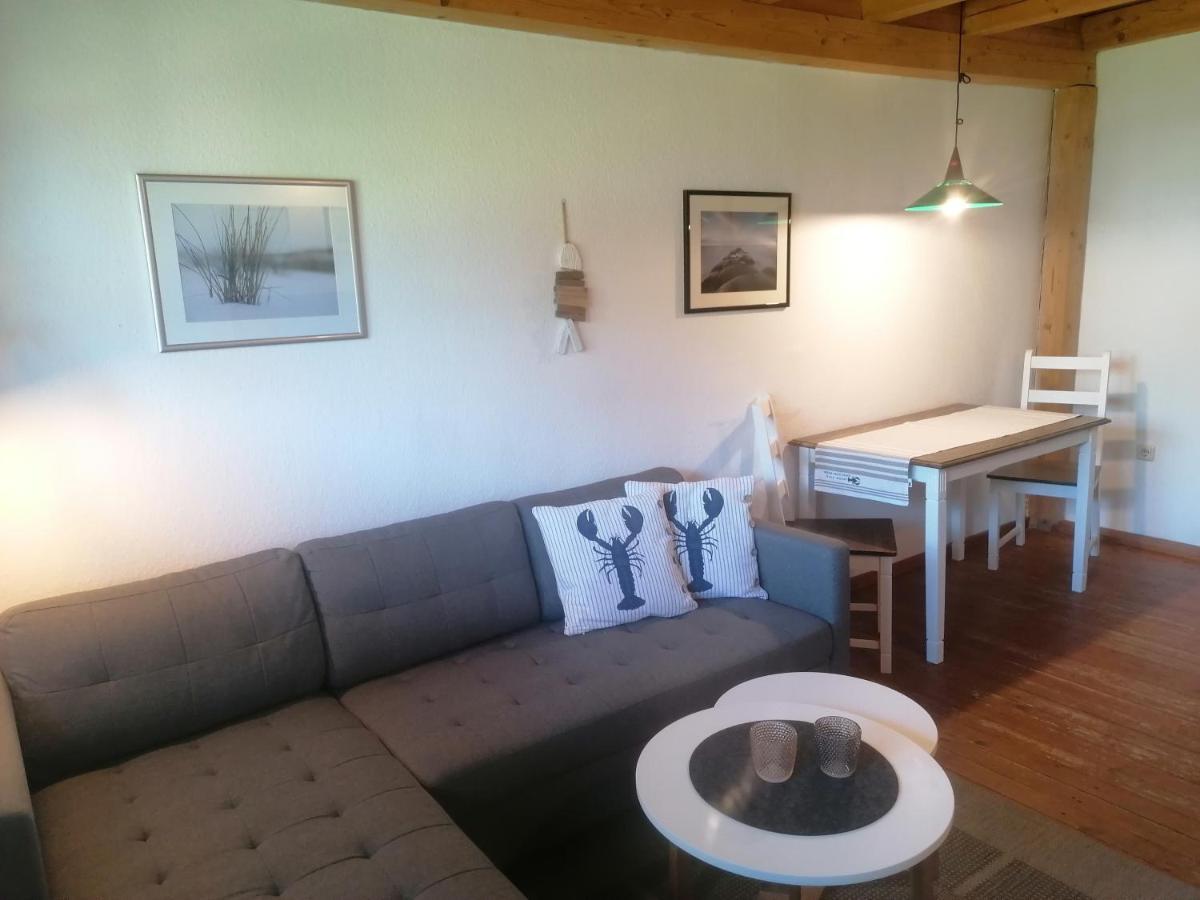 Boddenhus Auf Ruegen - Ferienwohnungen Und Pension Rappin Экстерьер фото