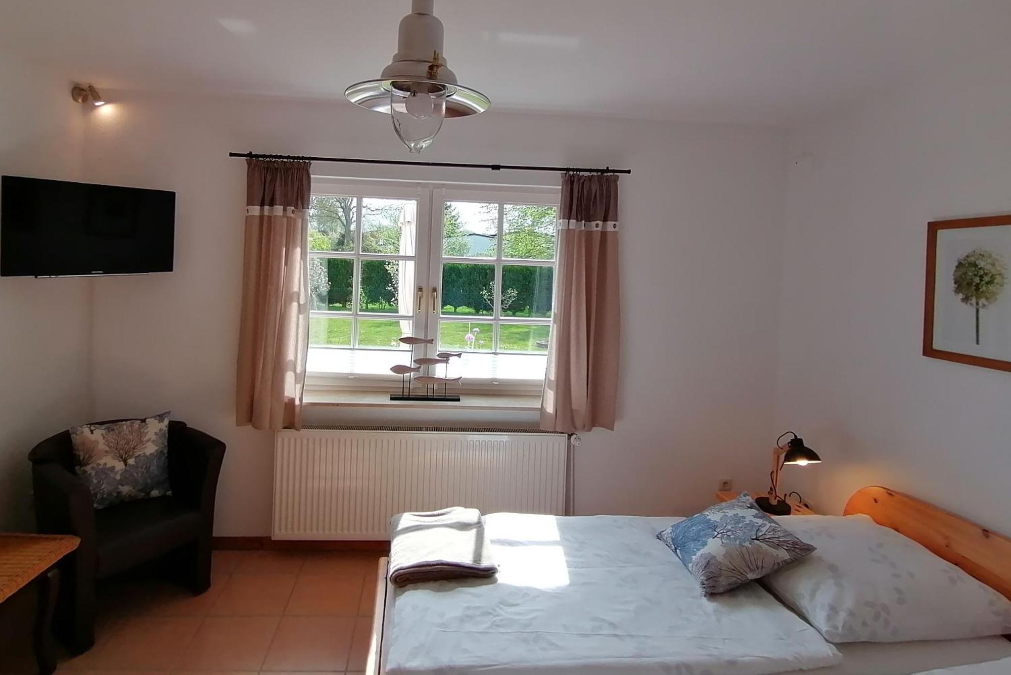 Boddenhus Auf Ruegen - Ferienwohnungen Und Pension Rappin Номер фото