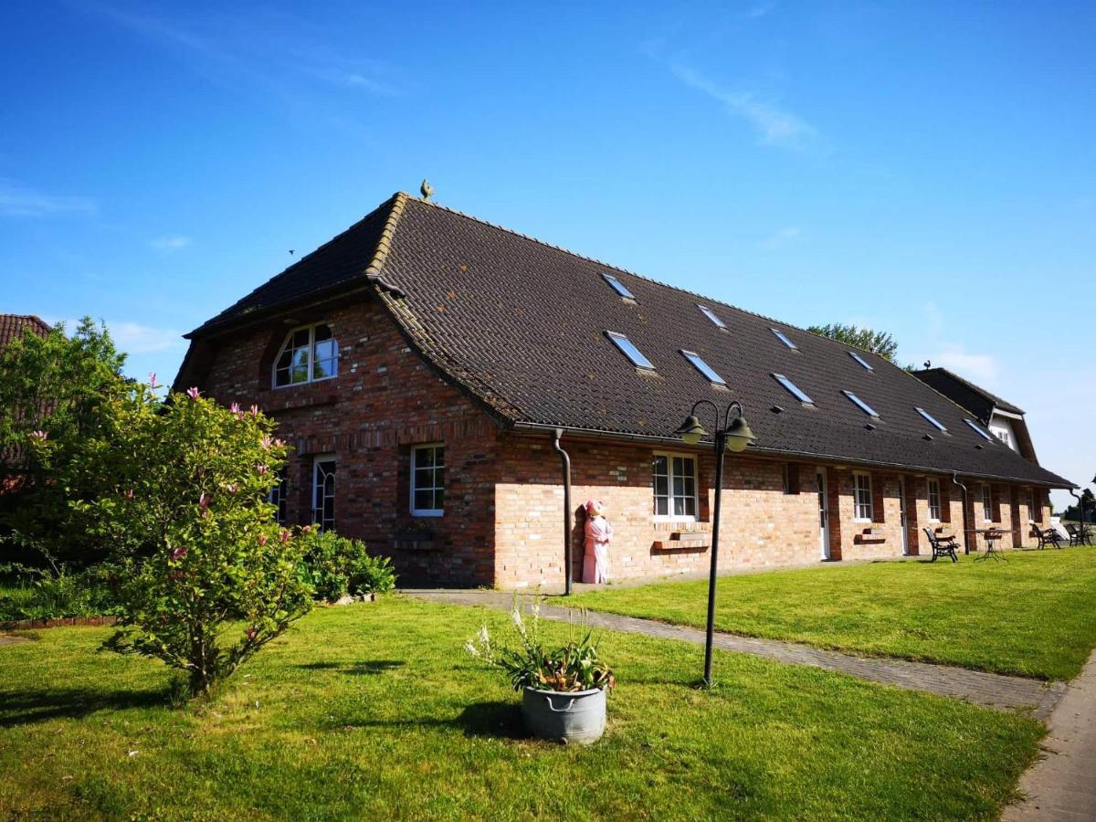 Boddenhus Auf Ruegen - Ferienwohnungen Und Pension Rappin Экстерьер фото